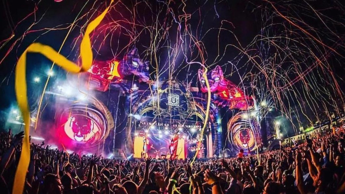 网红大金年龄【网红大金链子图片】