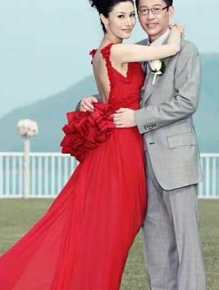 wecouture恋与制作人婚纱价格表【wecouture婚纱】