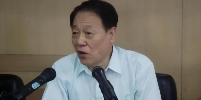 茉莉情史讲了什么内容【茉莉情史是正能量的书吗】