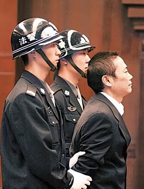 茉莉情史讲了什么内容【茉莉情史是正能量的书吗】