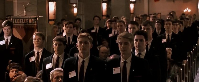 死亡诗社电影简介,人物介绍【死亡诗社电影简介观后感】