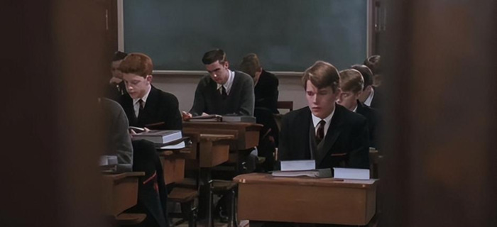 死亡诗社电影简介,人物介绍【死亡诗社电影简介观后感】