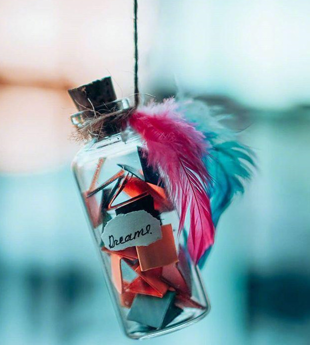 酒醉醒来后悔的句子【酒醒后的幽默句子】