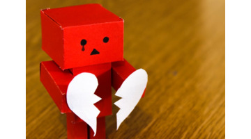 丁火命男是哪一年【丁火命男明星有哪些】