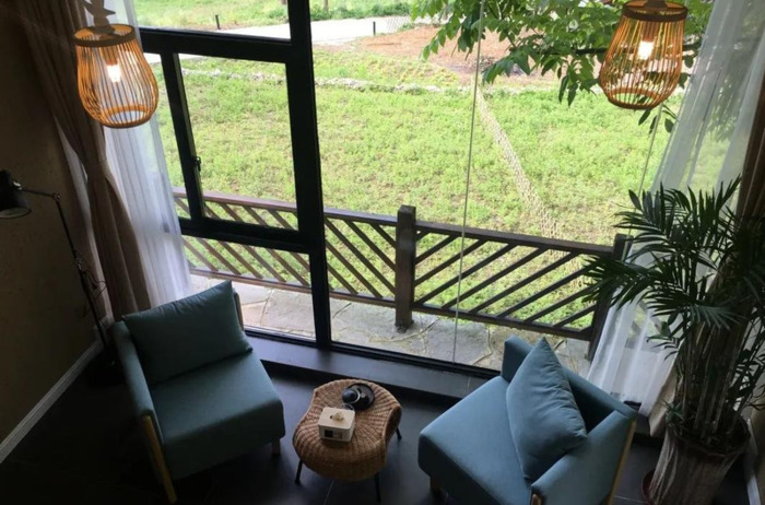 百里杜鹃附近【百里杜鹃风景名胜区住哪里好】