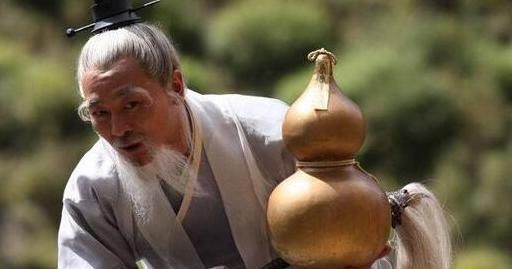 太乙真人的拂尘图片【道姑手拿拂尘图片】