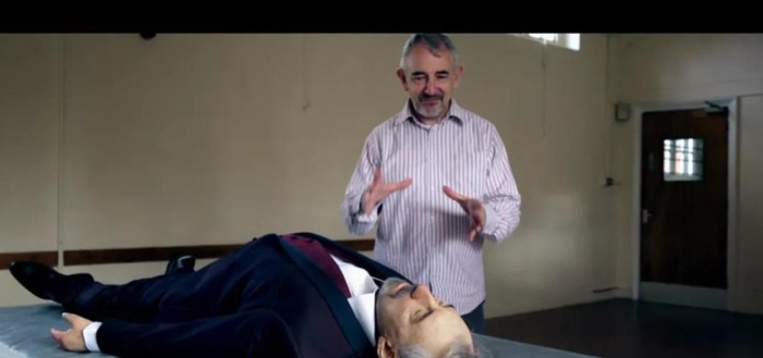 达伦布朗就范观后感五百字【达伦布朗就范观后感豆瓣】