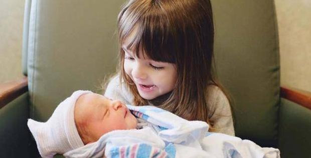 两个孩子差8岁还能生二胎吗【二胎差八岁有什么说的吗?】