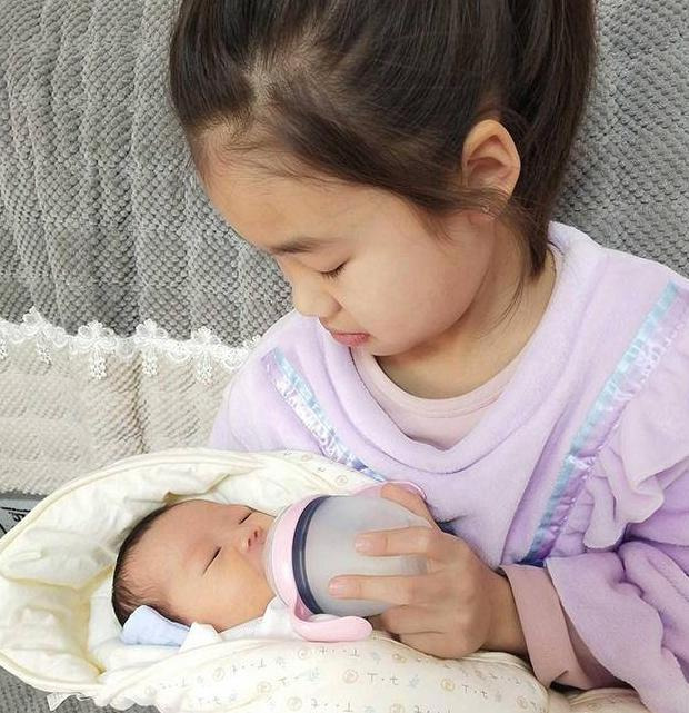 两个孩子差8岁还能生二胎吗【二胎差八岁有什么说的吗?】