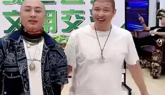 网红方丈媳妇【网红方丈赌博输了多少】