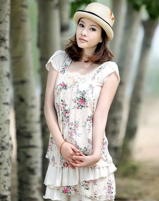 谁抢了侯耀文的老婆【侯耀文几个老婆】