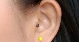 耳朵贴脑的女人命好吗【耳朵贴脑的女人好不好】