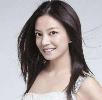 耳朵贴脑的女人命好吗【耳朵贴脑的女人好不好】