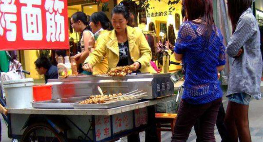 热门小吃生意有哪些【现在做什么小吃最火】