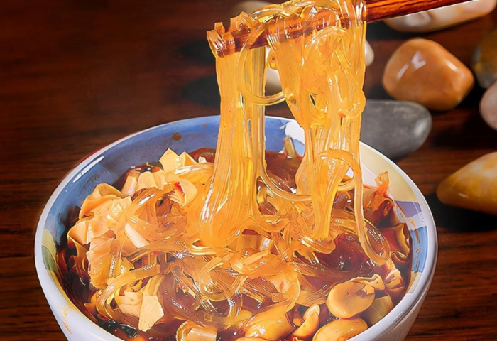 食族人酸辣粉是哪个厂家的产品【食族人爆肚粉多少钱一盒】