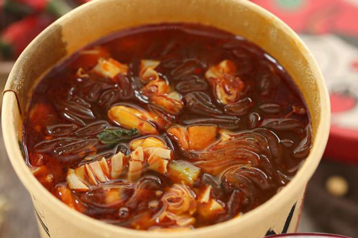 食族人酸辣粉是哪个厂家的产品【食族人爆肚粉多少钱一盒】