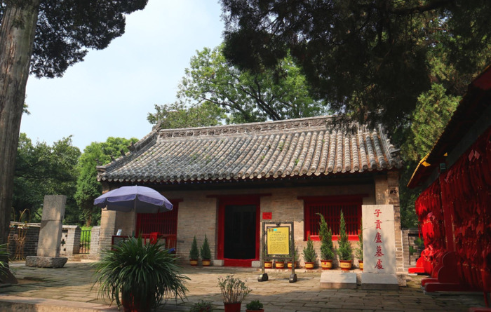 携子抱孙坟墓设计图纸【孔子携子抱孙图】