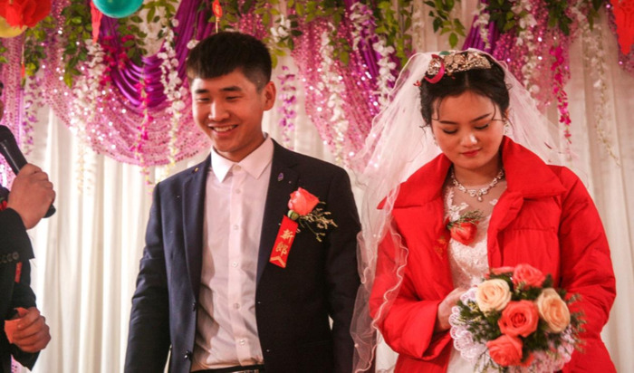 八字怎么看配偶出现的时间【八字看婚姻看你何时遇到正缘】