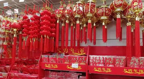 传统节日的故事50字【简单有趣的春节小故事50字】