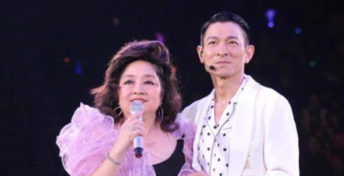 徐小凤个人资料简介【徐小凤个人资料照片】