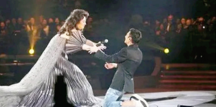 徐小凤个人资料简介【徐小凤个人资料照片】