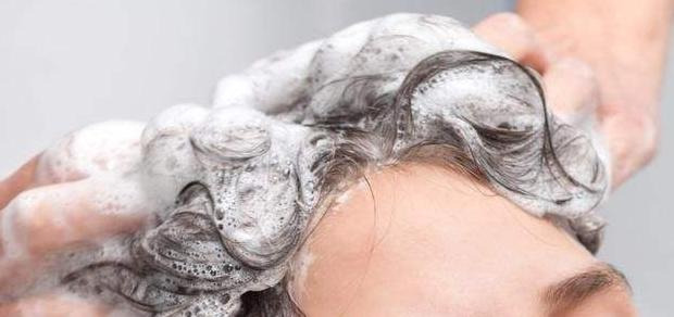 早被列入“黑名单”的洗发水【3种洗发水已被拉进黑名单】