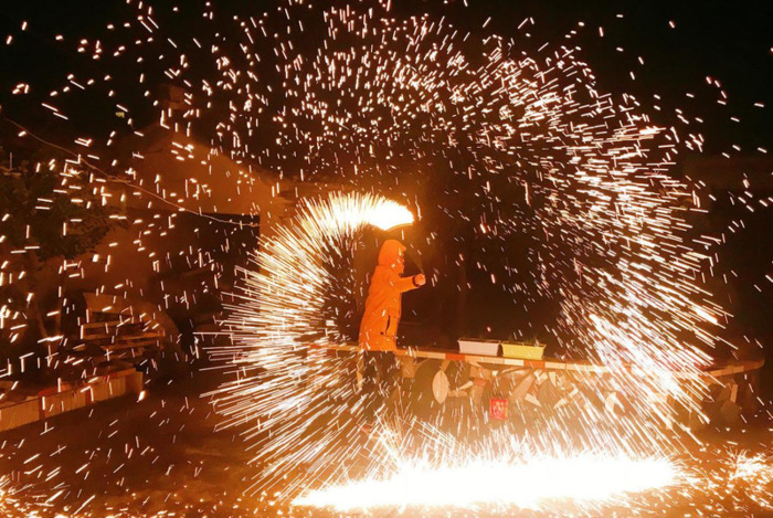 儿童强不睡相守夜欢哗读音【儿童强不睡相守夜欢哗是哪个传统节日】