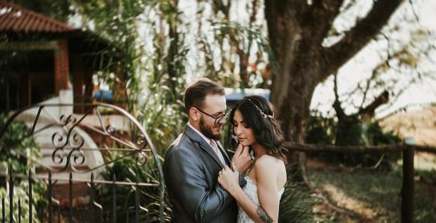 面相很苦的女人【看看面相,命苦的女人,是啥样的】