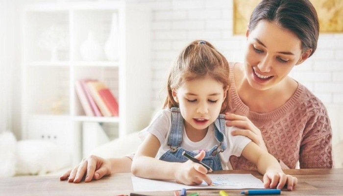 形容观众热烈欢快的场面四字词语【形容观众热烈欢快的场面相应的词语】