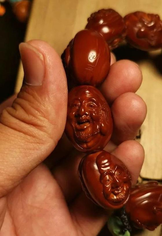 猴头核桃手串怎么盘红的快【文玩核桃猴头怎么盘红的快】