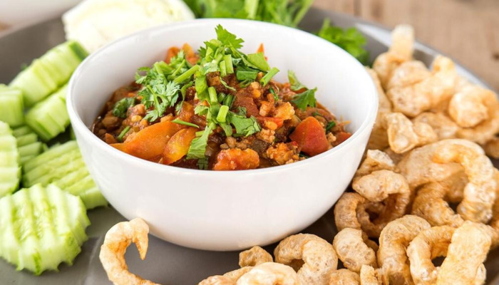 猪皮怎么炸才又泡又酥【炸猪皮怎么炸才起泡】