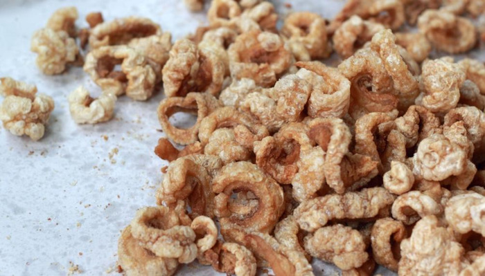 猪皮怎么炸才又泡又酥【炸猪皮怎么炸才起泡】