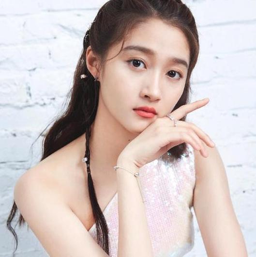 你叉叉歌词【关晓彤歌曲你叉叉歌词】