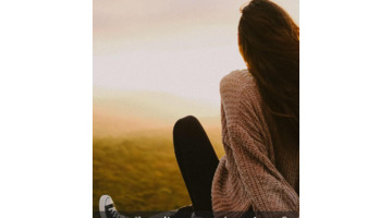 化妆与本色为话题作文题目【化妆与本色作文】