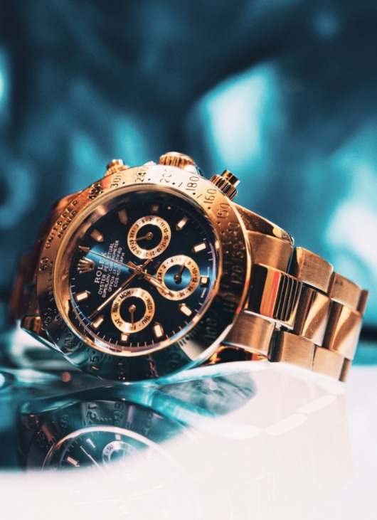 发一个手表的朋友圈怎么配文【手表发圈怎么配文】