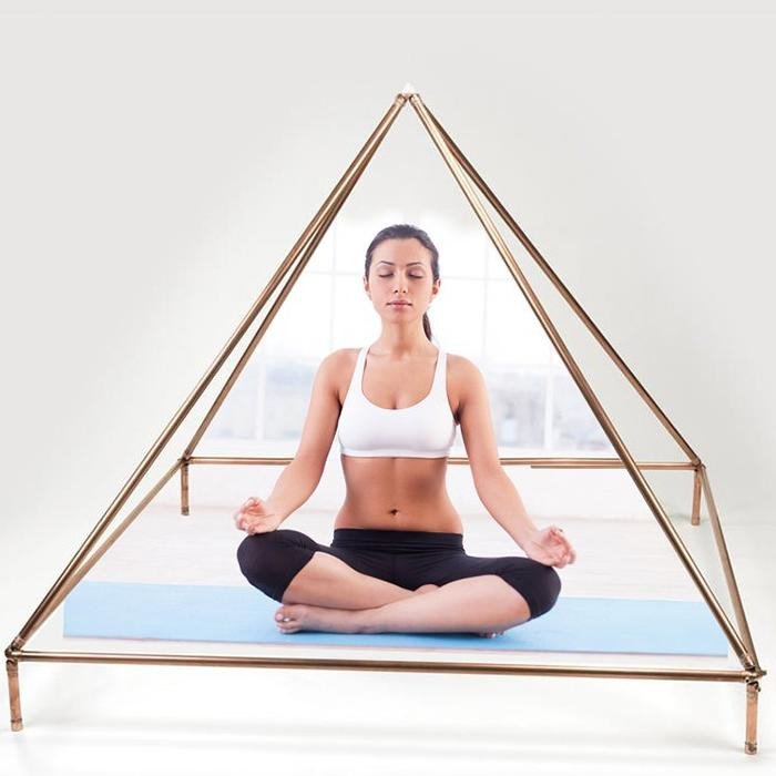 仙乡的金塔下冥想在哪里【在仙乡的金字塔下冥想】