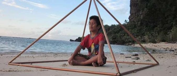 仙乡的金塔下冥想在哪里【在仙乡的金字塔下冥想】