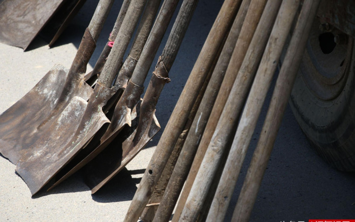 铁铲【铁铲多少钱一把】