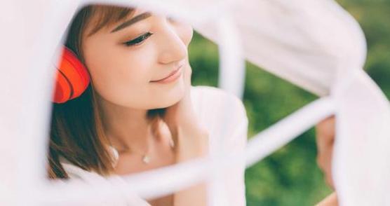 眼睛小的女人命运如何【面相眼睛小的女人】