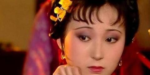 钗黛【钗黛合一论谁提出的】