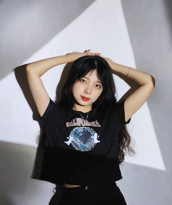 手机照片背景虚化怎么弄【醒图照片背景虚化怎么弄】