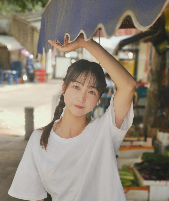 手机照片背景虚化怎么弄【醒图照片背景虚化怎么弄】