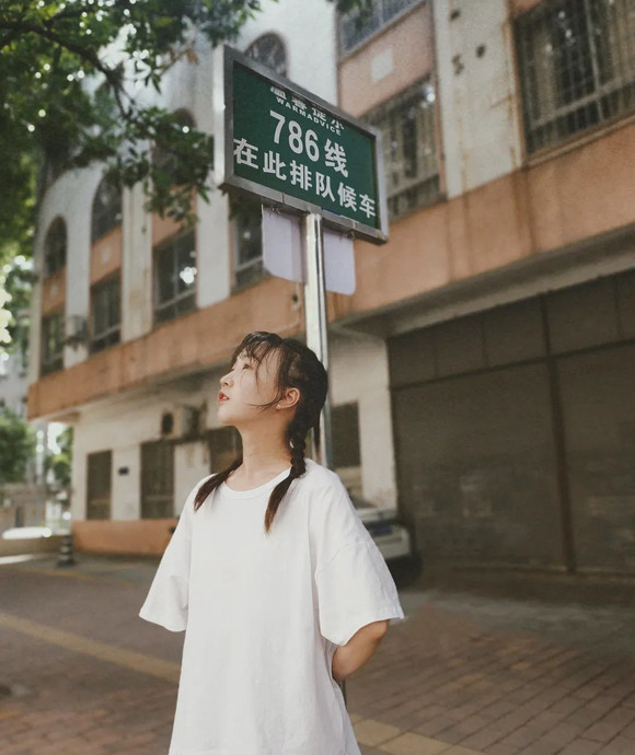 手机照片背景虚化怎么弄【醒图照片背景虚化怎么弄】