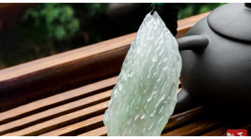 佩戴玉对身体有什么好处【戴玉有好处吗】