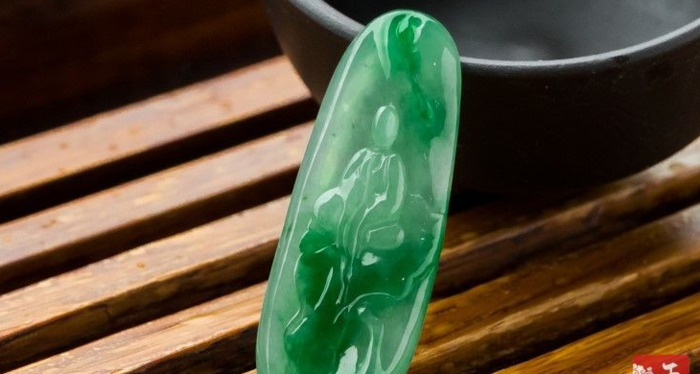 佩戴玉对身体有什么好处【戴玉有好处吗】