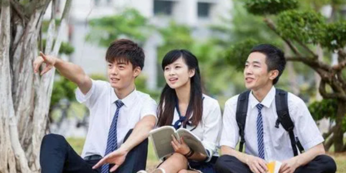 劝不要早恋的句子【劝解不要早恋的句子】