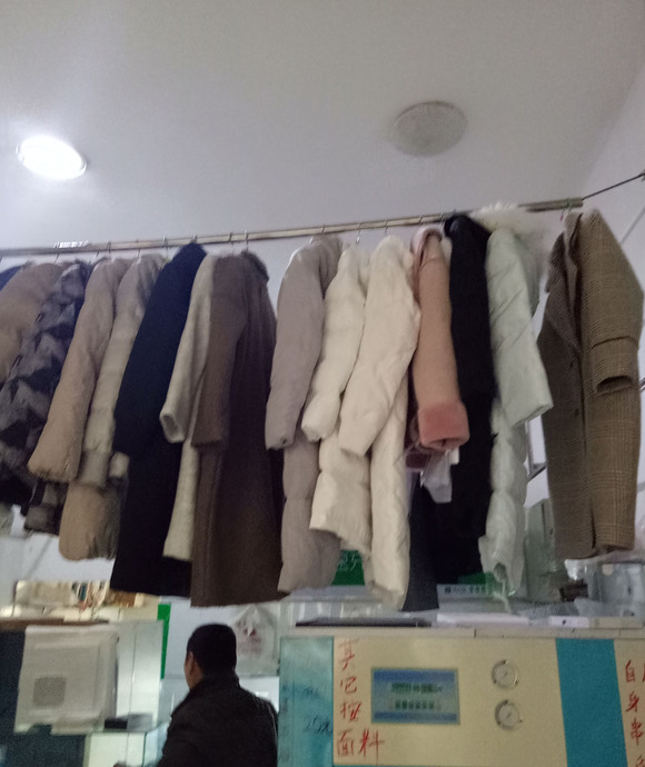 干洗店洗羽绒服大概多少钱一件【干洗店洗羽绒服一般多少钱】