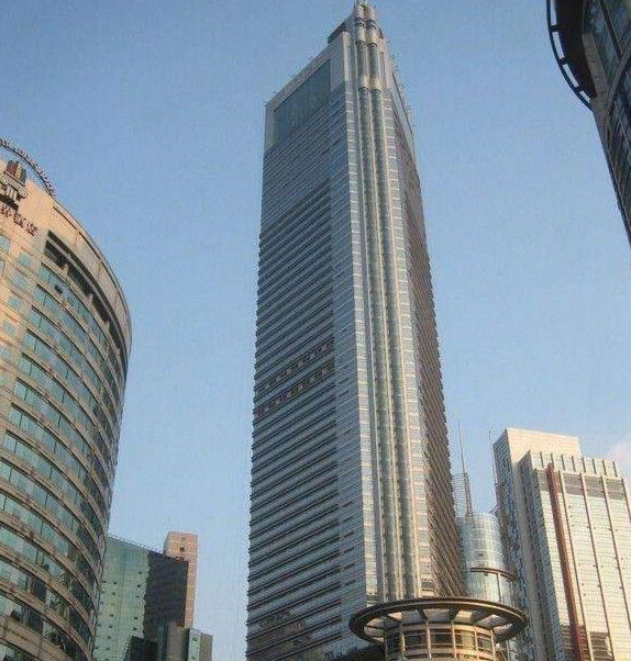 重庆第一高楼【重庆第一高楼叫什么名字】