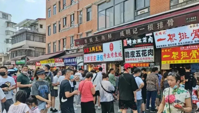 武汉名小吃一条街在哪里【武汉吃小吃的那条街】