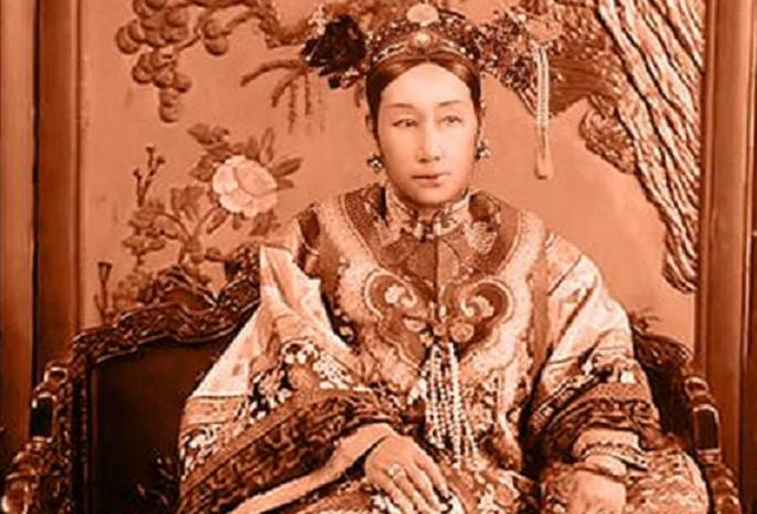 慈禧人物简介【慈禧人物简介哪里人】